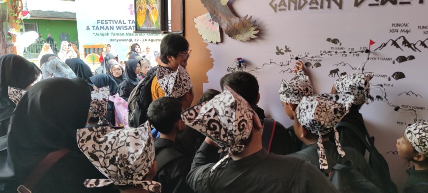 Pembukaan Festival Taman Nasional dan Taman Wisata Alam Indonesia 2024