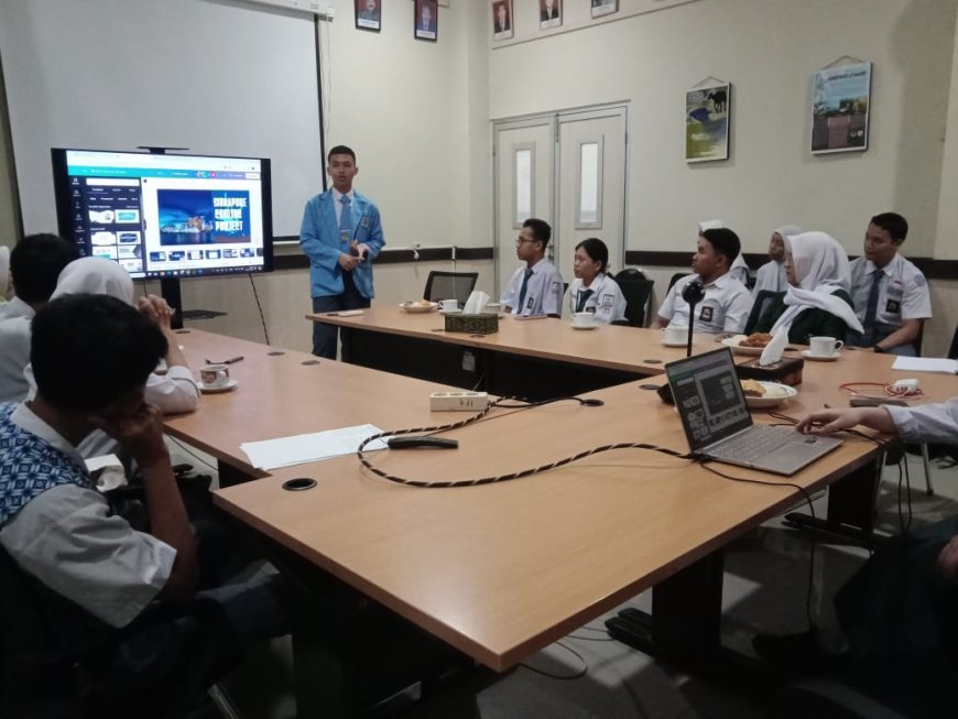 Opening Green Youth Movement (GYM) Angkatan II : Kiprah Kaum Muda dalam Konservasi Sumber Daya Alam dan Lingkungan