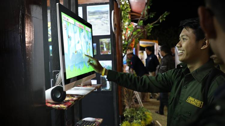 "SI JULANG" DI MINATI DI FESTIVAL TN DAN TWA YOGJAKARTA