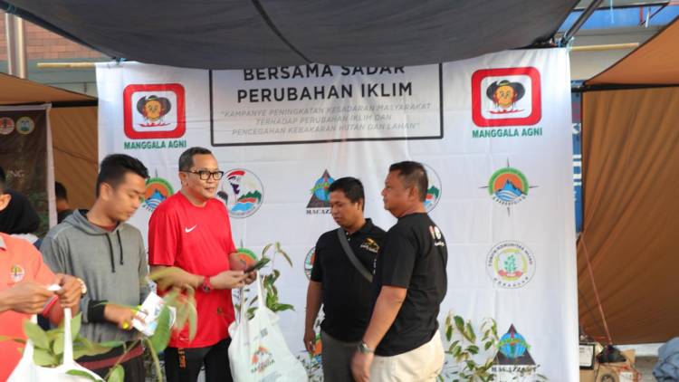 Raising Awareness on Climate Change