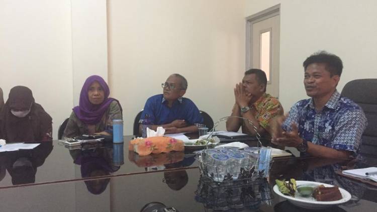 Pembahasan Realisasi Kinerja dan Anggaran