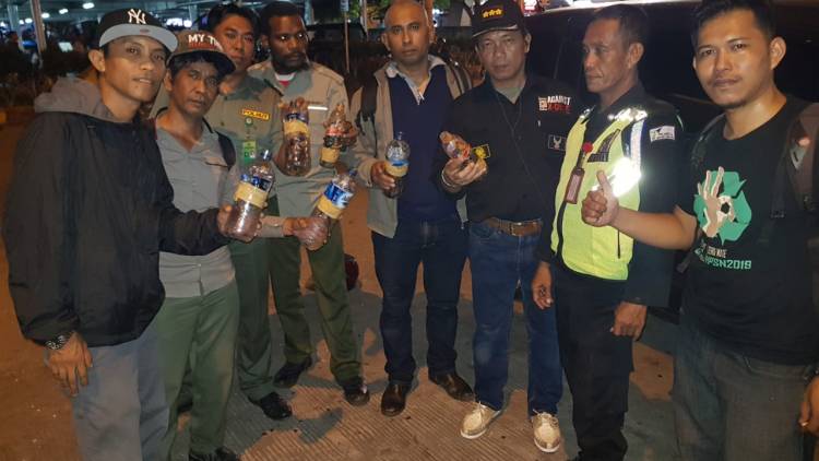 Meski Puasa, Penjagaan Kami Belum Surut di Pelabuhan Soetta