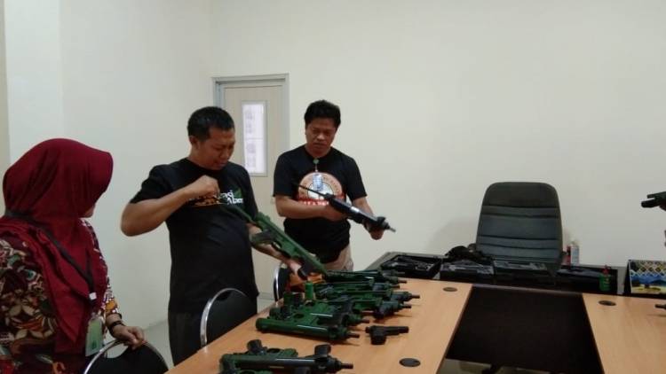 PEMELIHARAAN BERKALA SENJATA API BALAI BESAR KSDA SULSEL
