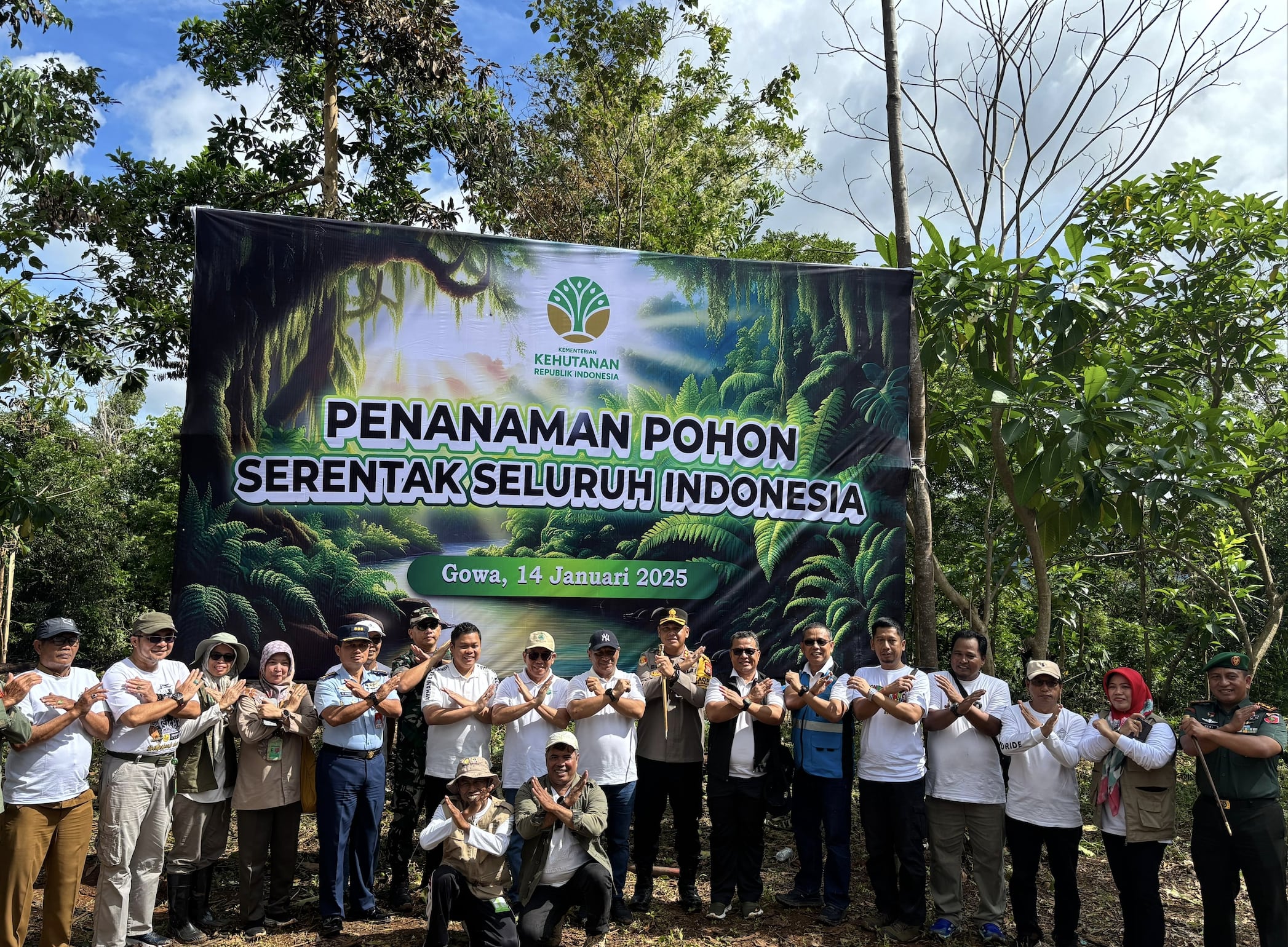 Penanaman Pohon Serentak Dukung Ketahanan Pangan